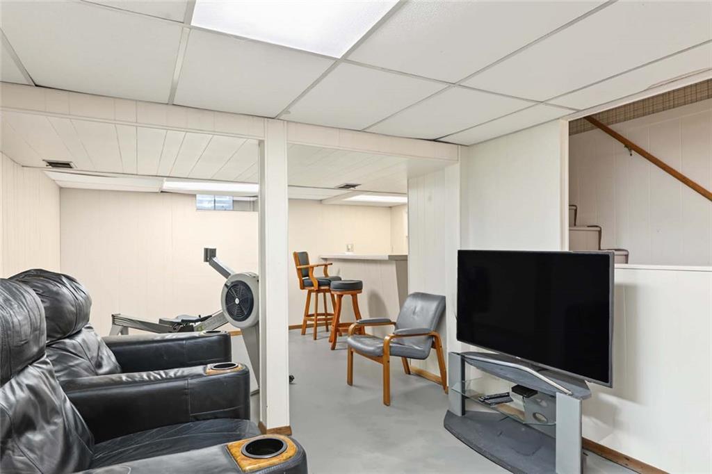 10 Milton Road Property Photo 33