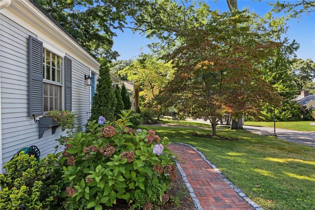 10 Milton Road Property Photo 41