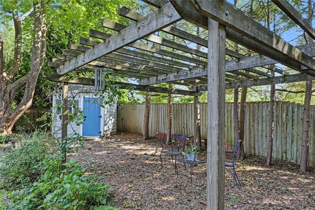 10 Milton Road Property Photo 43