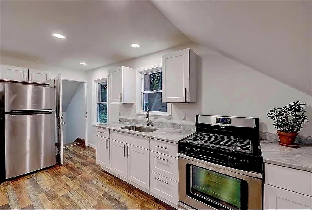 79 Wendell Street Unit 3 Property Photo 2