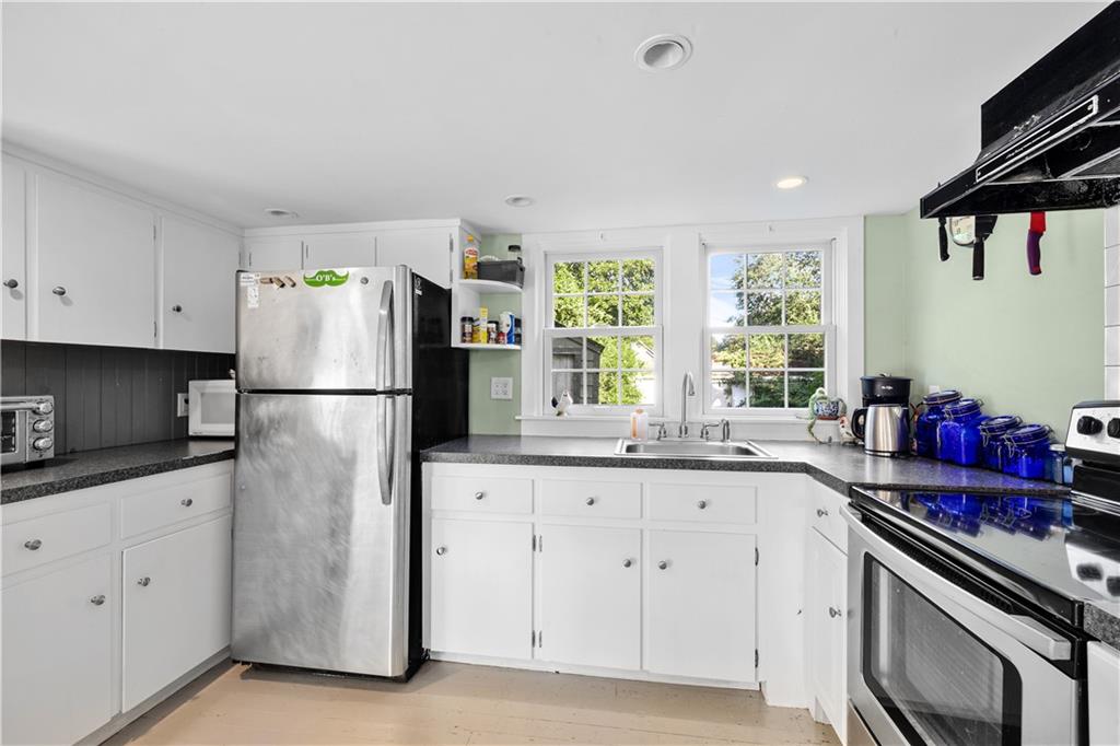 10 Washington Street Property Photo 5