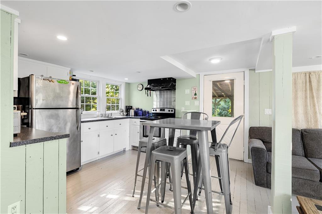 10 Washington Street Property Photo 7