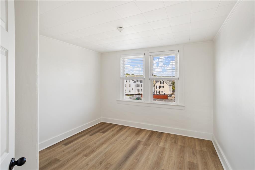37 Lincoln Avenue Unit 3 Property Photo 18