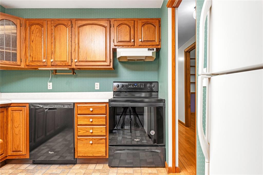 590 Shannock Road Property Photo 13