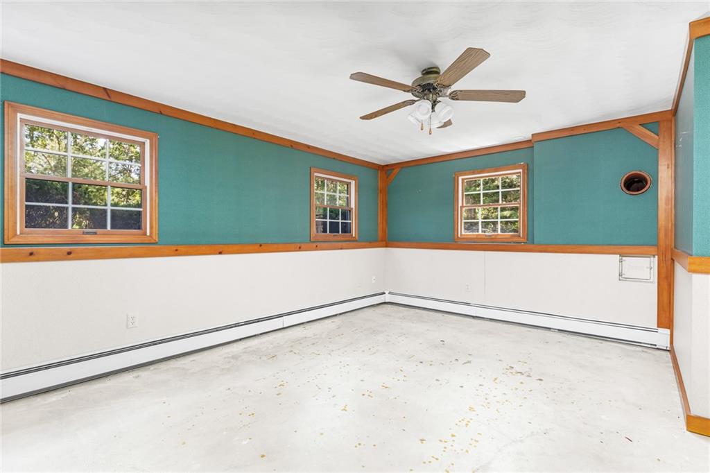 590 Shannock Road Property Photo 21