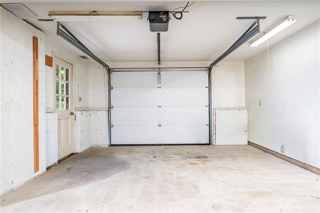 590 Shannock Road Property Photo 26