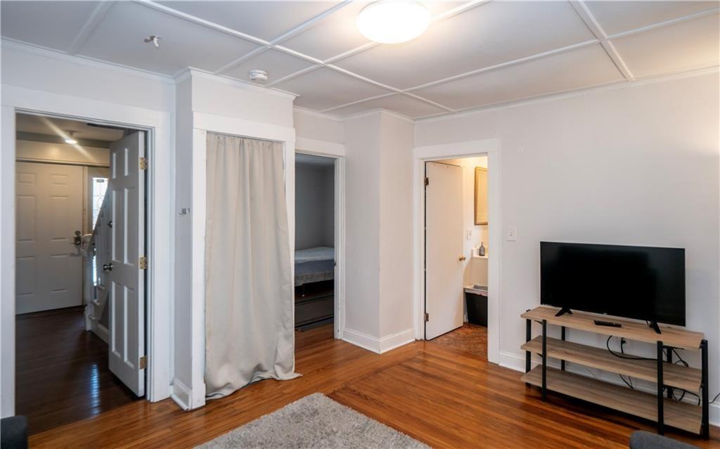 11 Young Street Unit 1 Property Photo 8