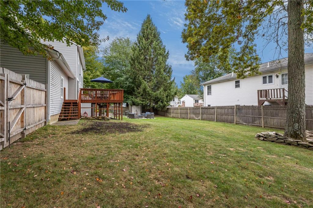 39 Whispering Pines Property Photo 7