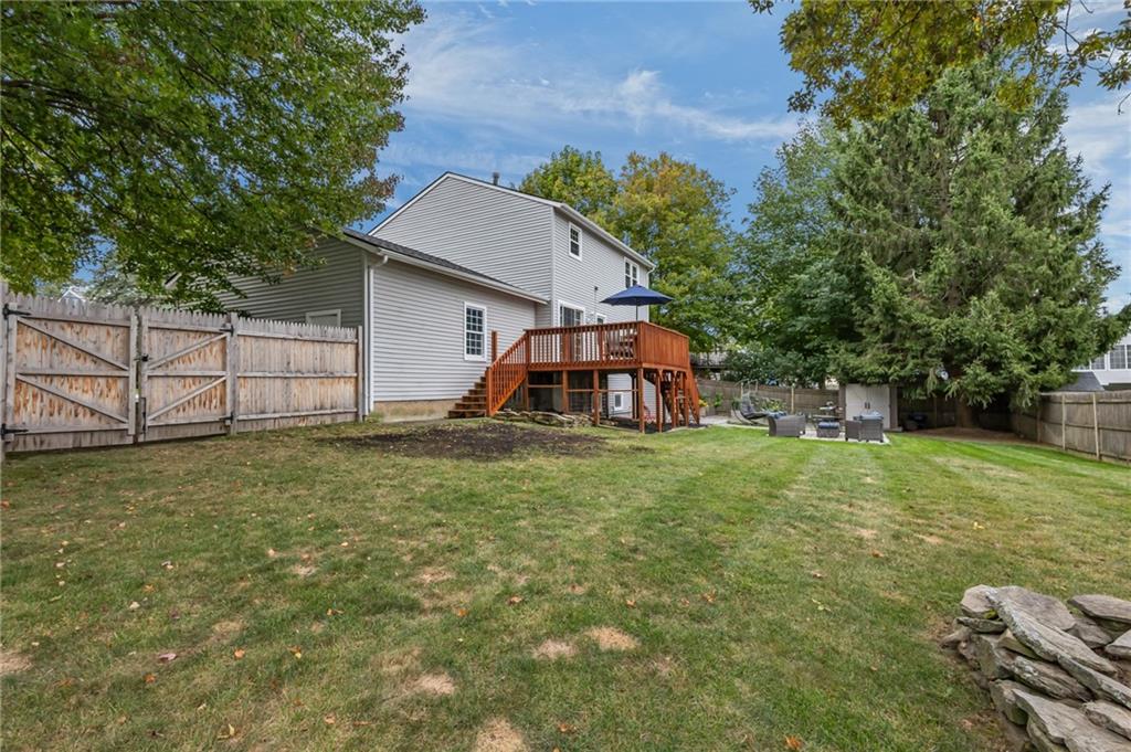 39 Whispering Pines Property Photo 8