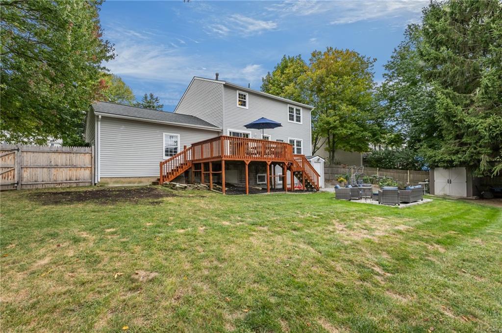 39 Whispering Pines Property Photo 9