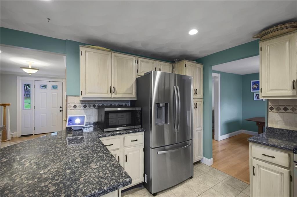 39 Whispering Pines Property Photo 17