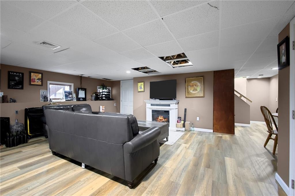 39 Whispering Pines Property Photo 44