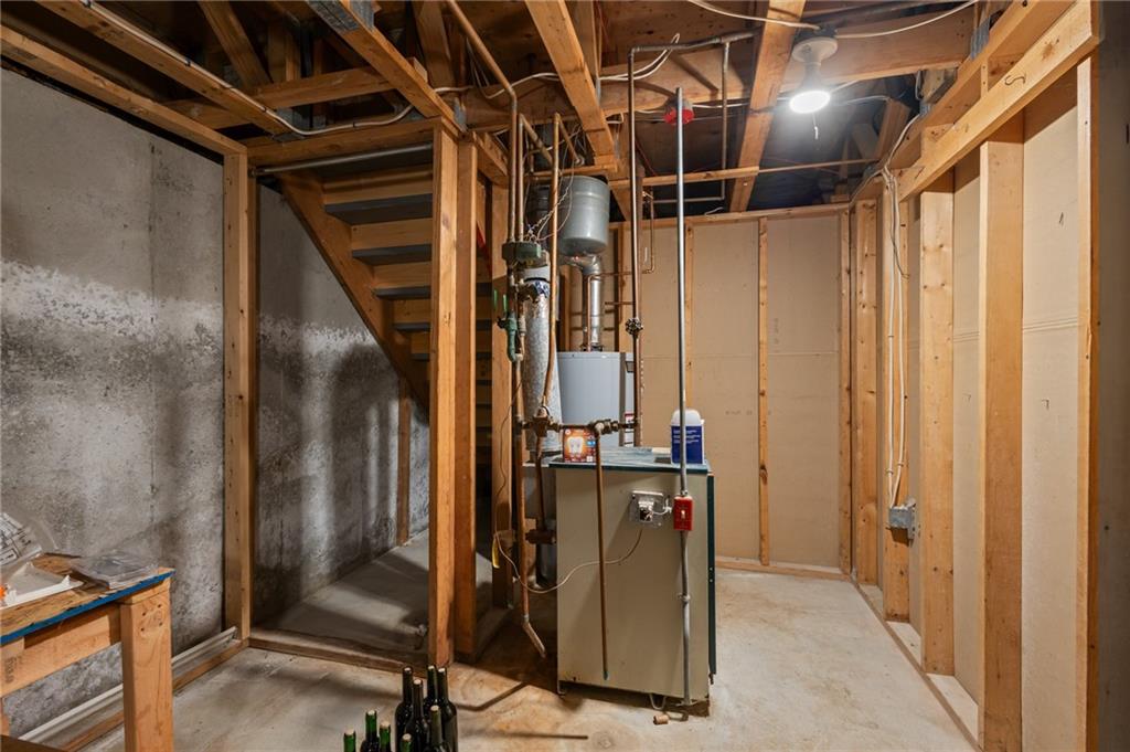 39 Whispering Pines Property Photo 48