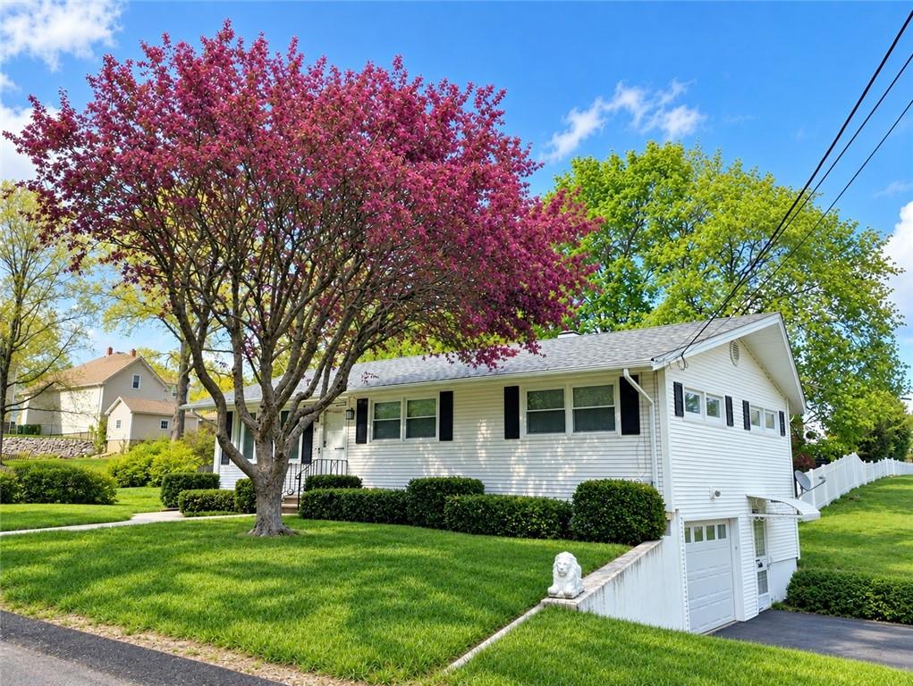 15 Spruce Street Property Photo 2