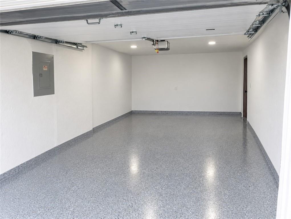 15 Spruce Street Property Photo 13