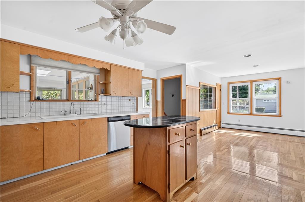 120 Homewood Avenue Property Photo 10