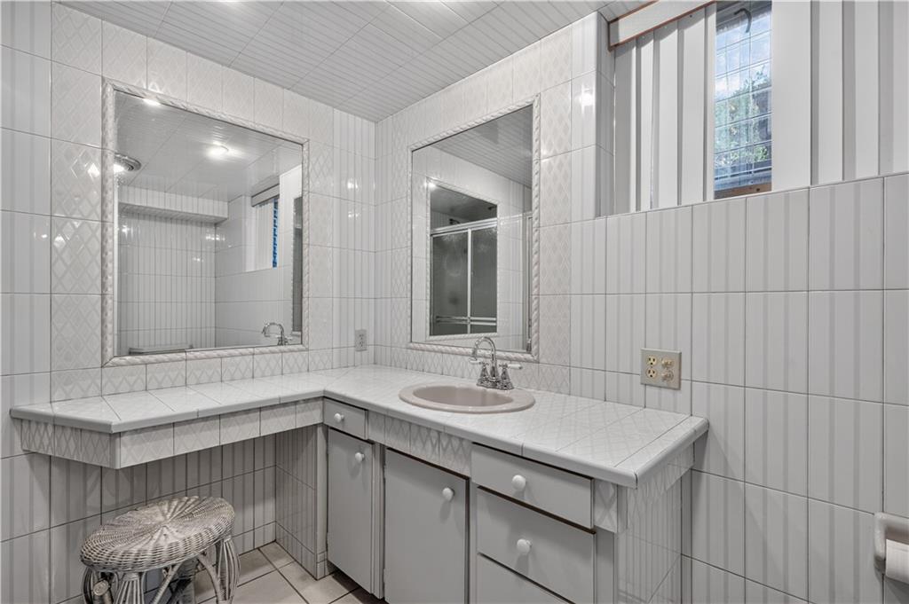 120 Homewood Avenue Property Photo 30