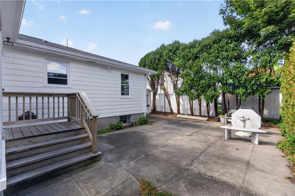 120 Homewood Avenue Property Photo 35