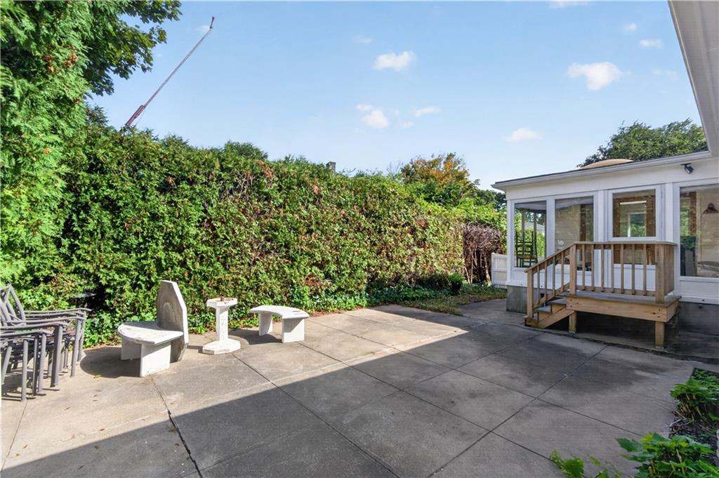 120 Homewood Avenue Property Photo 38