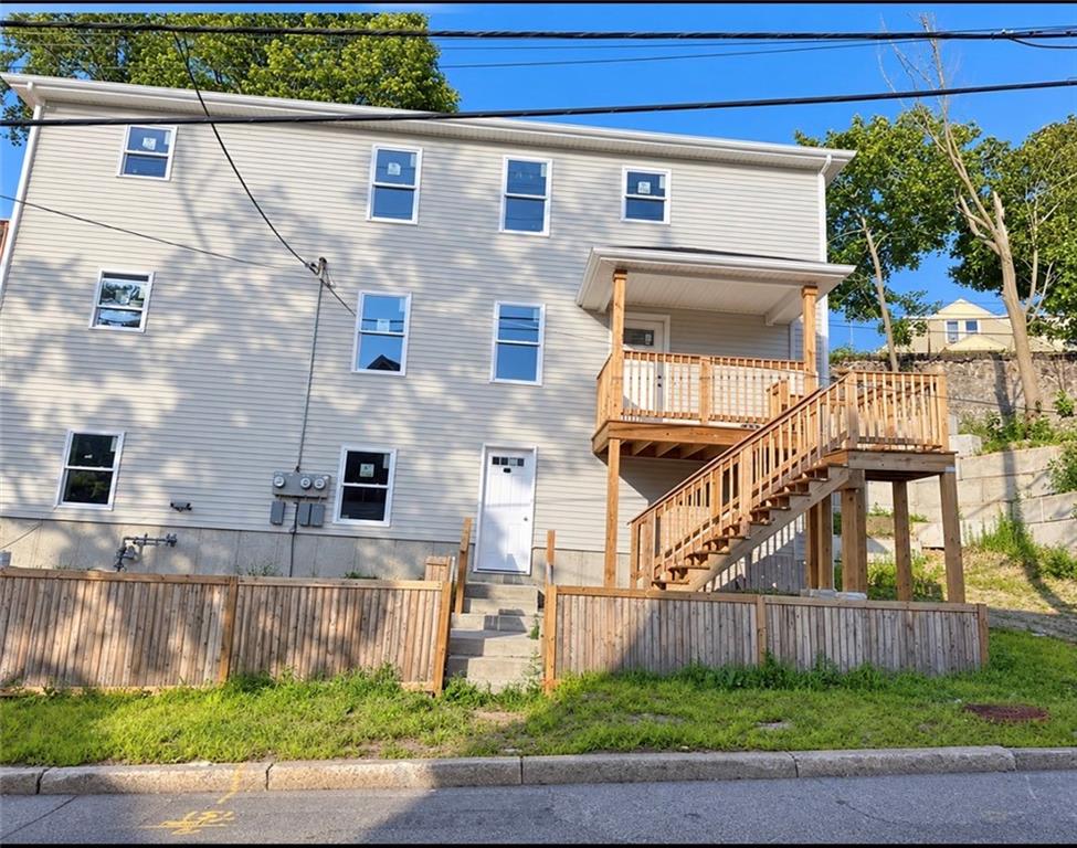 132 Elm Street Property Photo 2