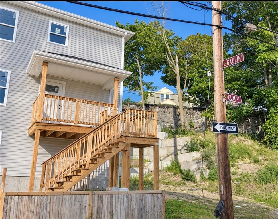 132 Elm Street Property Photo 4