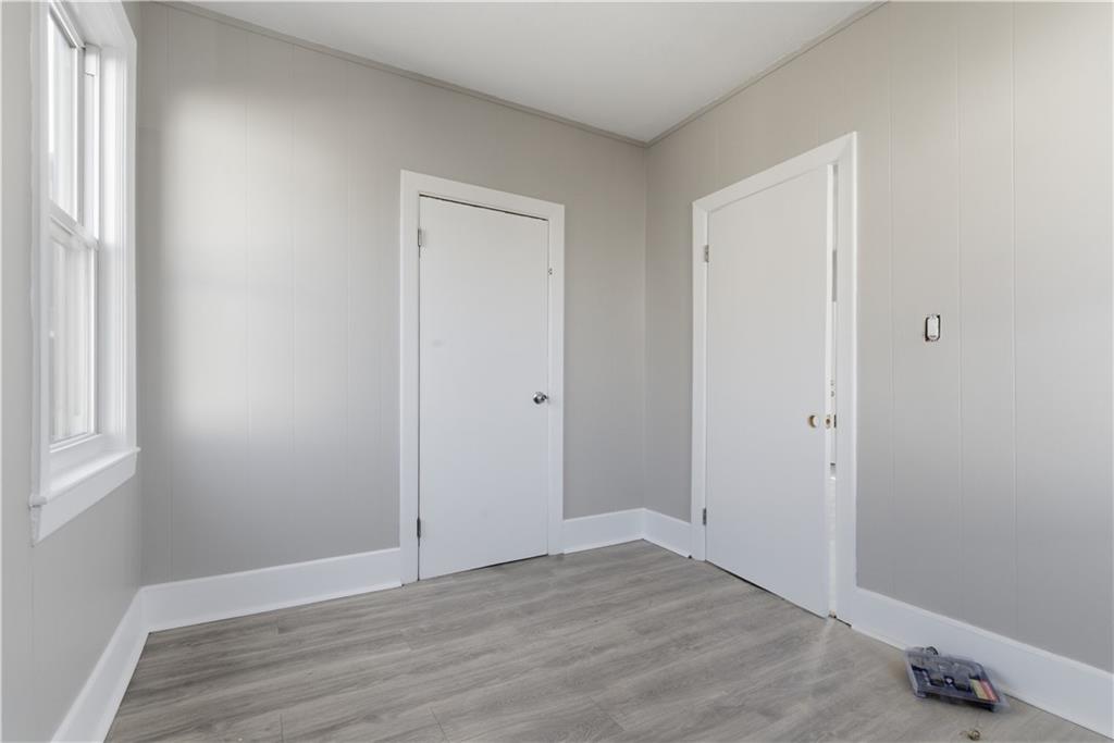 35 Gray Street Property Photo 8