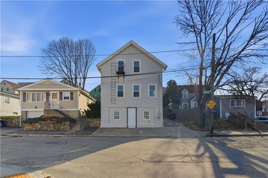 35 Gray Street Property Photo 24