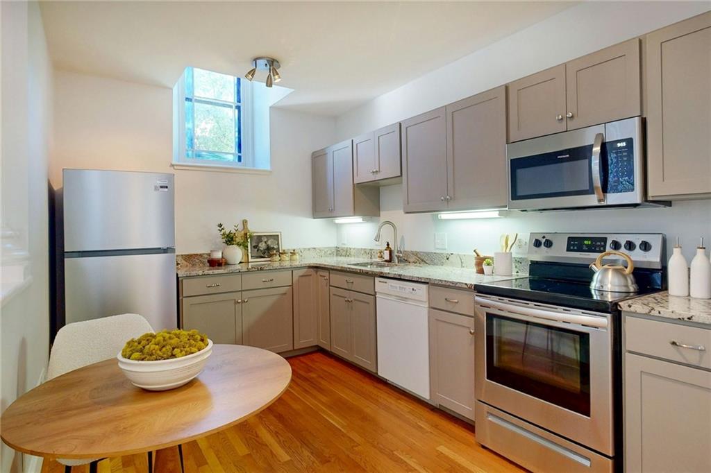 10 East Street Unit 8 Property Photo 11
