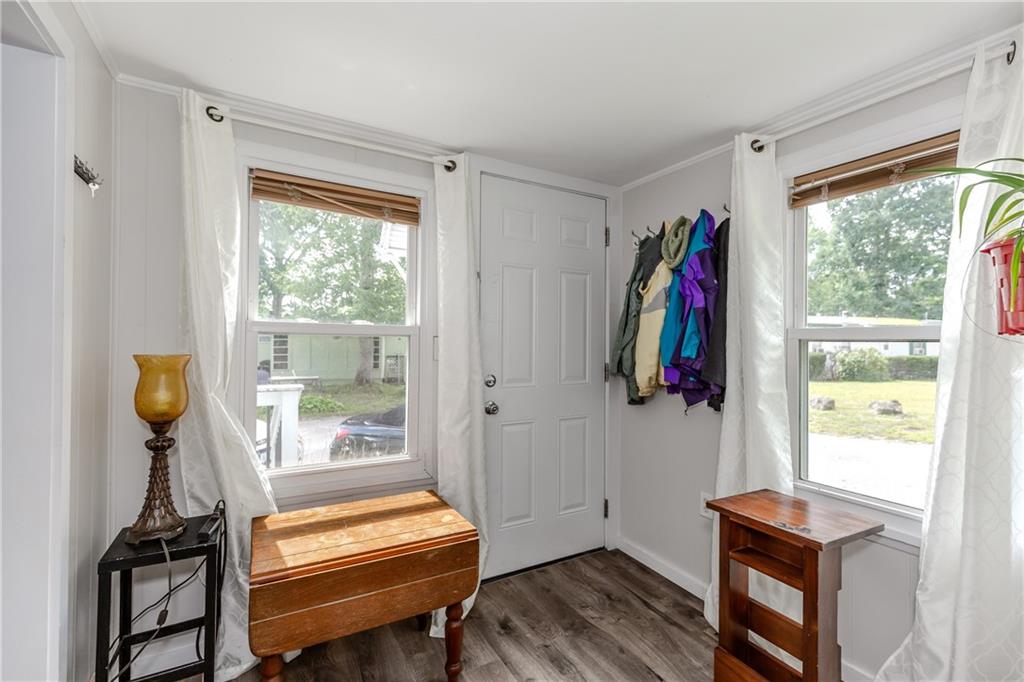 18 Helen Drive Property Photo 8