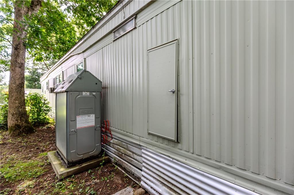 18 Helen Drive Property Photo 36