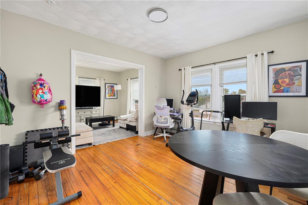 750 Dyer Avenue Property Photo 20