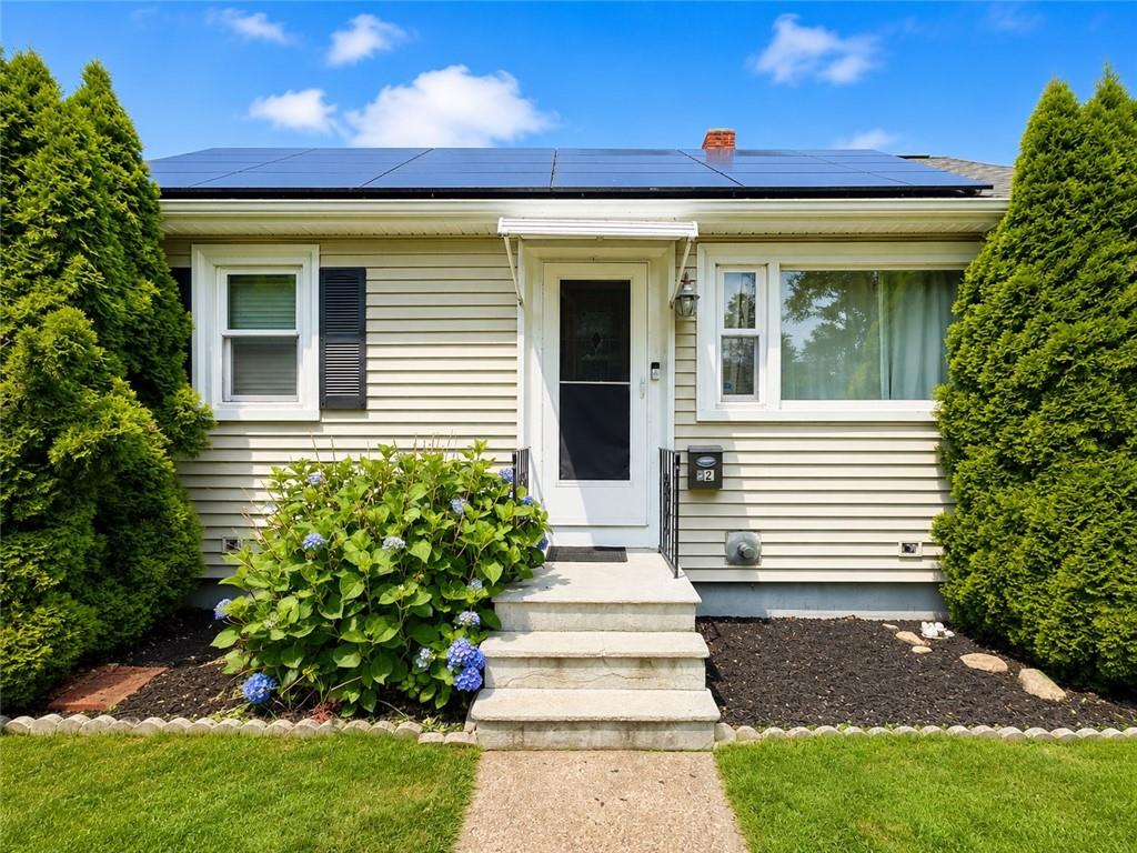 52 Tiffany Street Property Photo 1