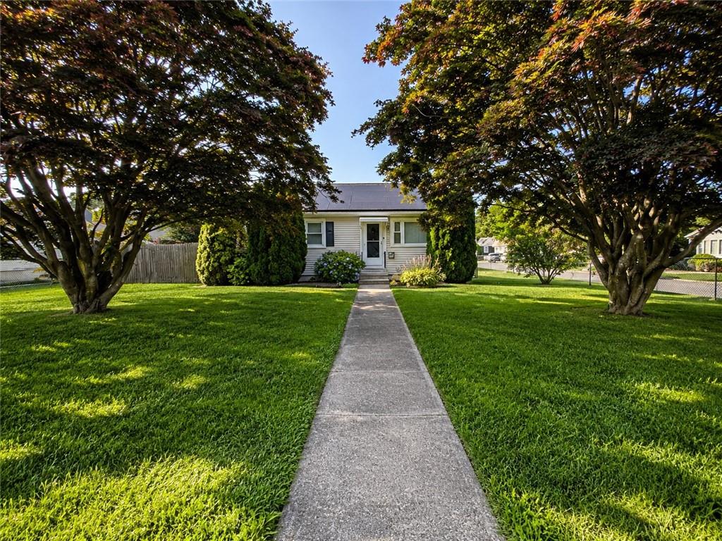 52 Tiffany Street Property Photo 4