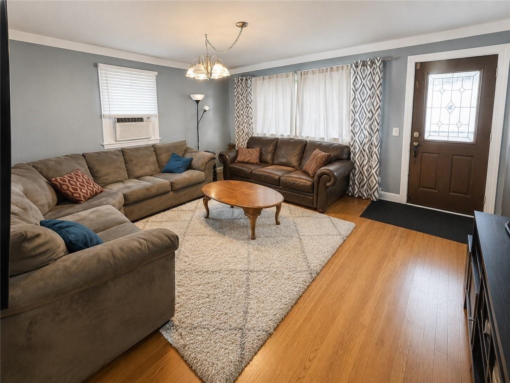 52 Tiffany Street Property Photo 6