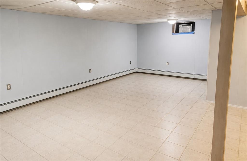 52 Tiffany Street Property Photo 30