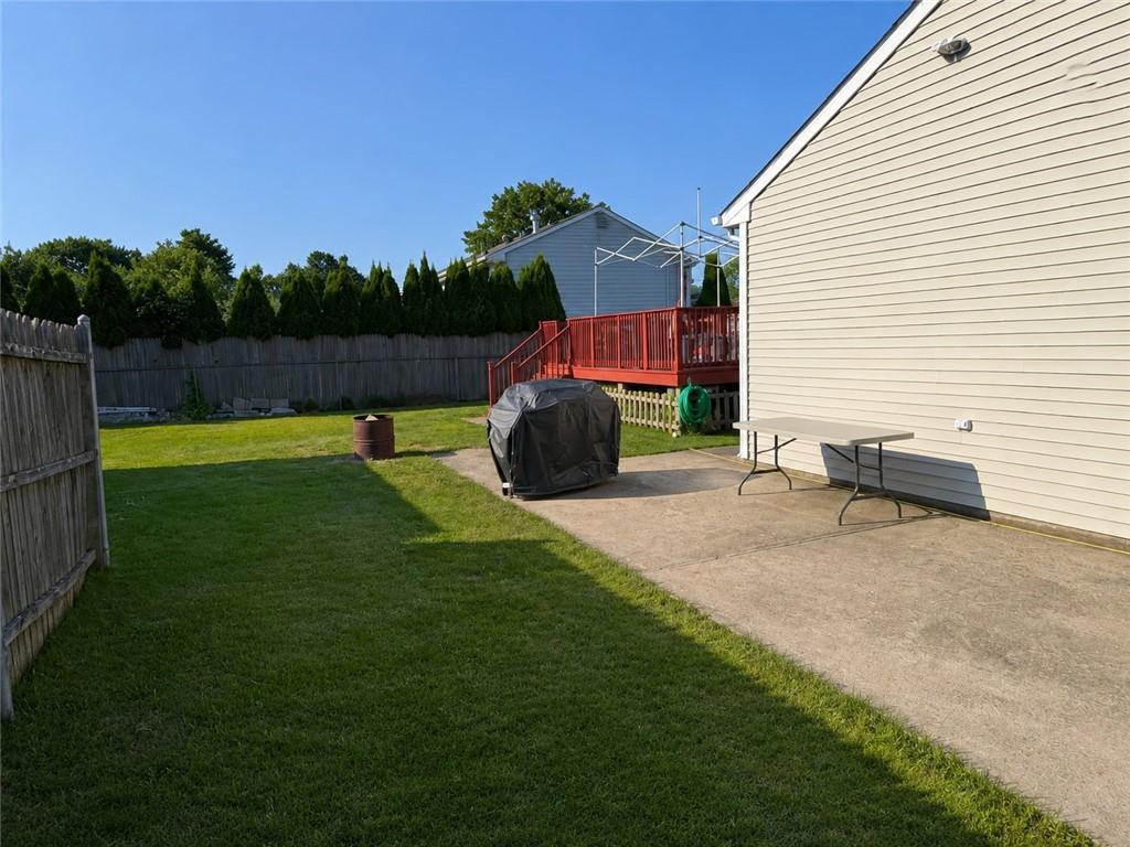 52 Tiffany Street Property Photo 36