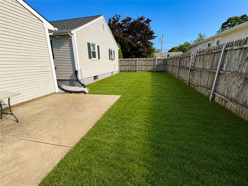 52 Tiffany Street Property Photo 37