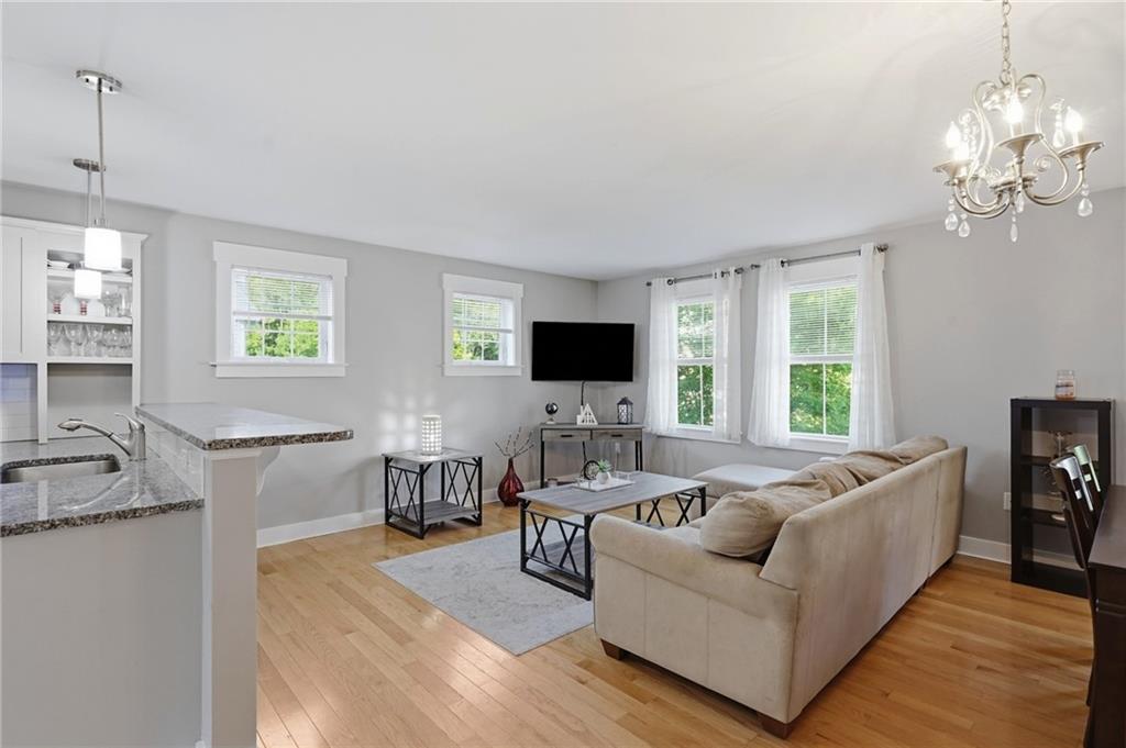 12 Park Avenue Unit 8 Property Photo 15