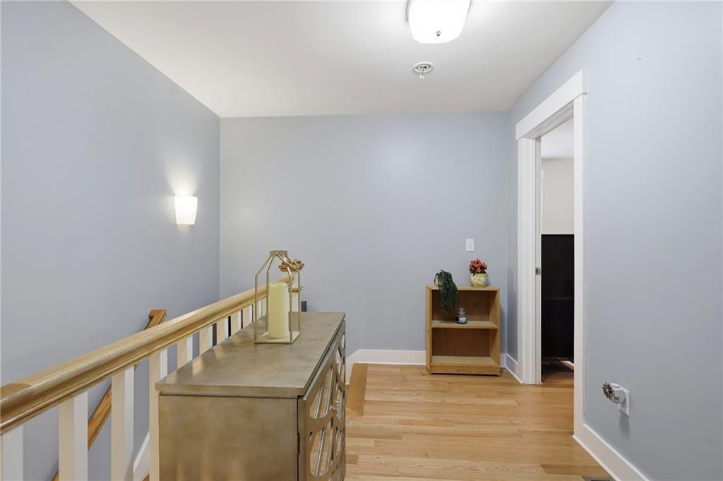 12 Park Avenue Unit 8 Property Photo 18