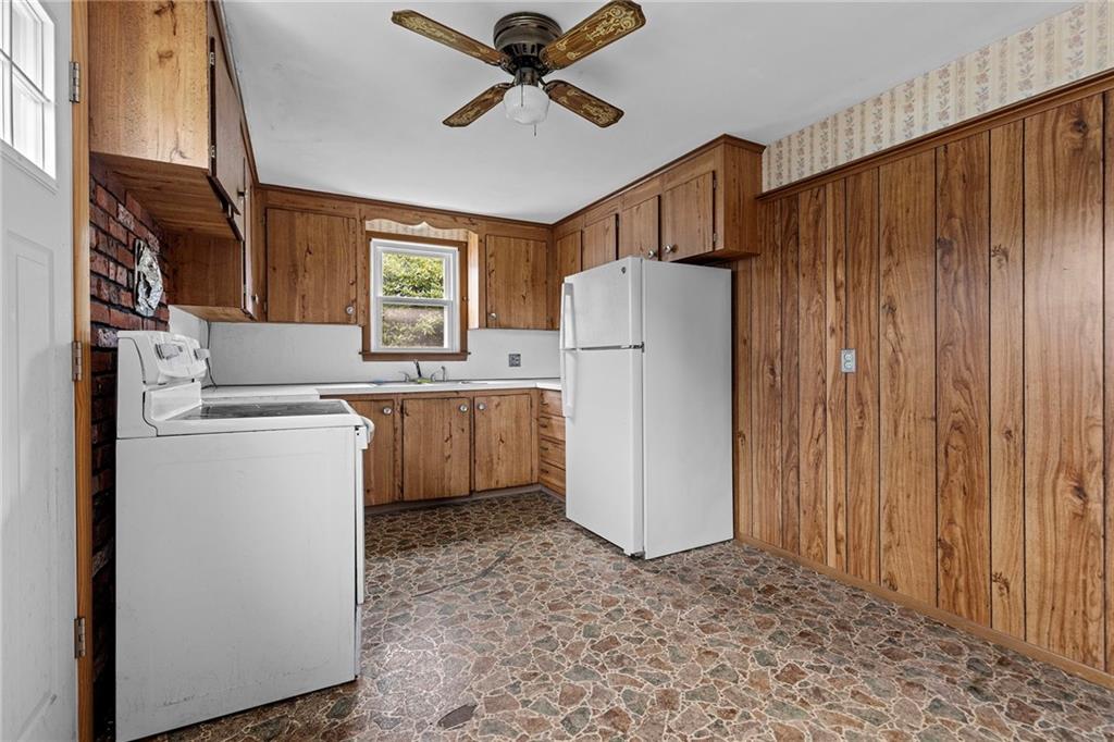 53 Fairgreen Drive Property Photo 7