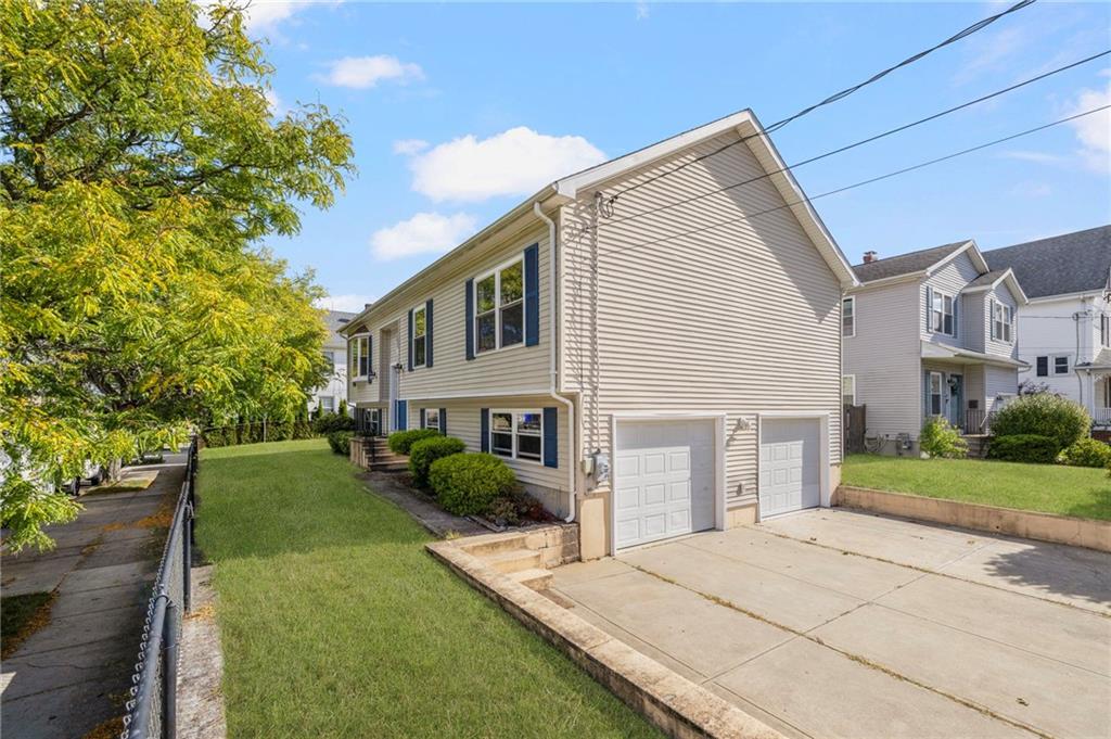 75 James Street Property Photo 2