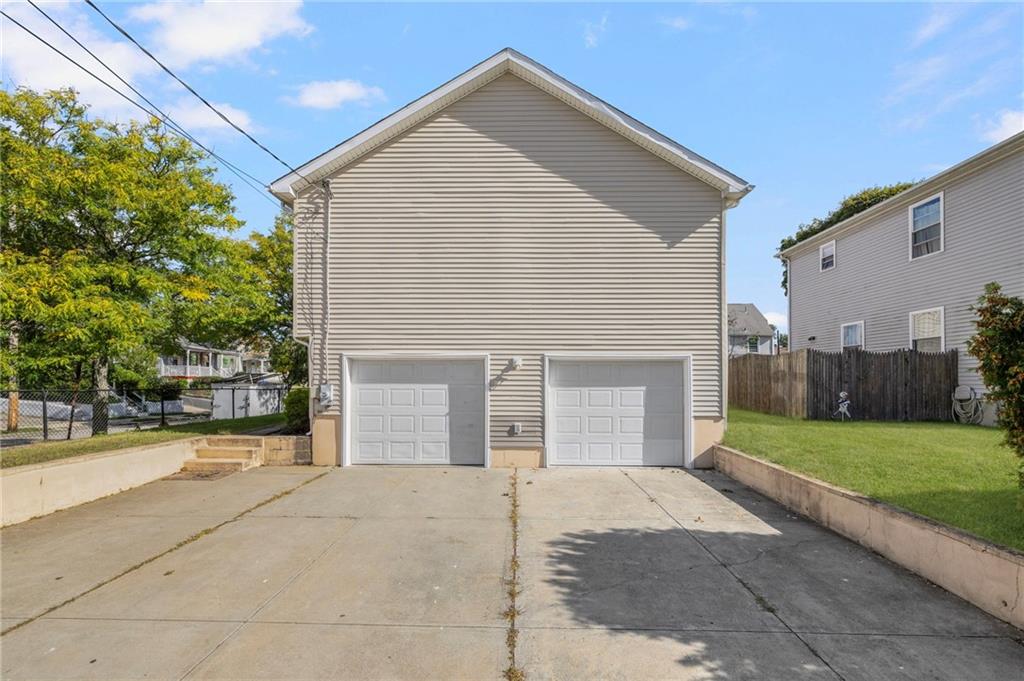 75 James Street Property Photo 3