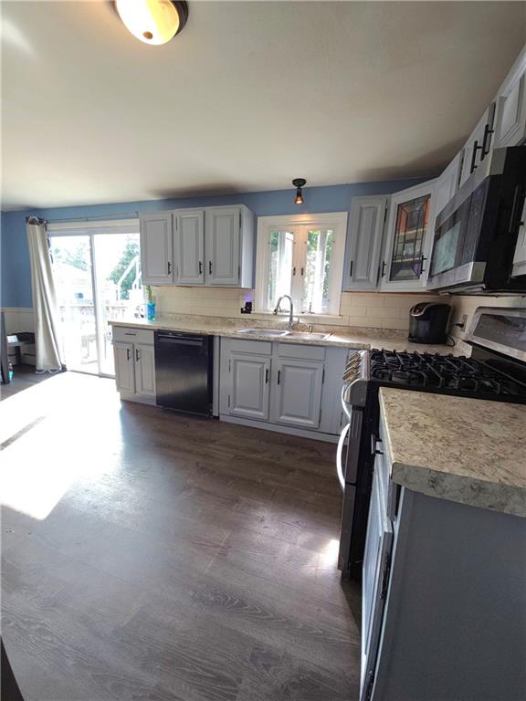 12 Navarre Street Property Photo 2