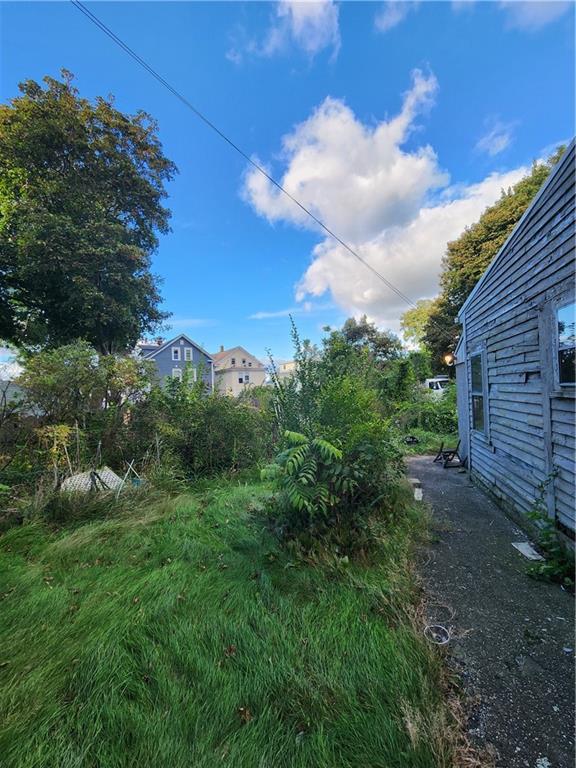 873 Douglas Avenue Property Photo 6