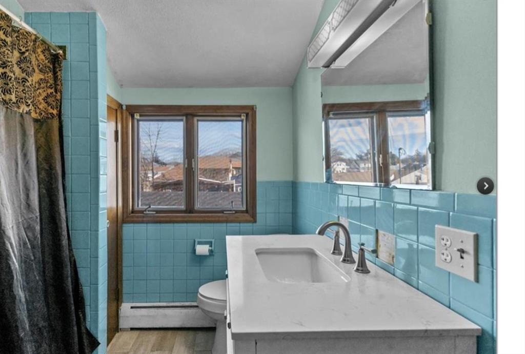 1022 Charles Street Property Photo 10