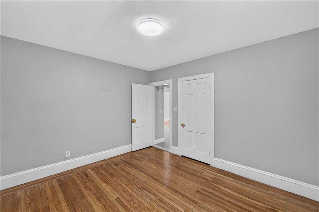25 Zella Street Property Photo 28