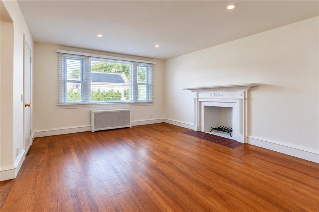 107 Fuller Street Property Photo 4