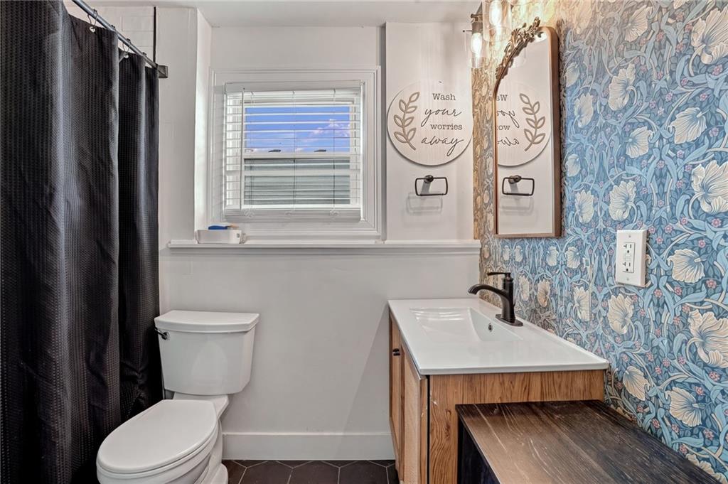 126 Coyle Avenue Property Photo 10