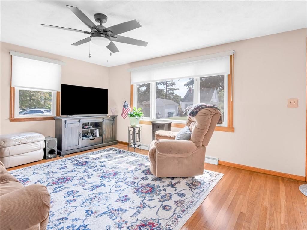 73 Salix Street Property Photo 7