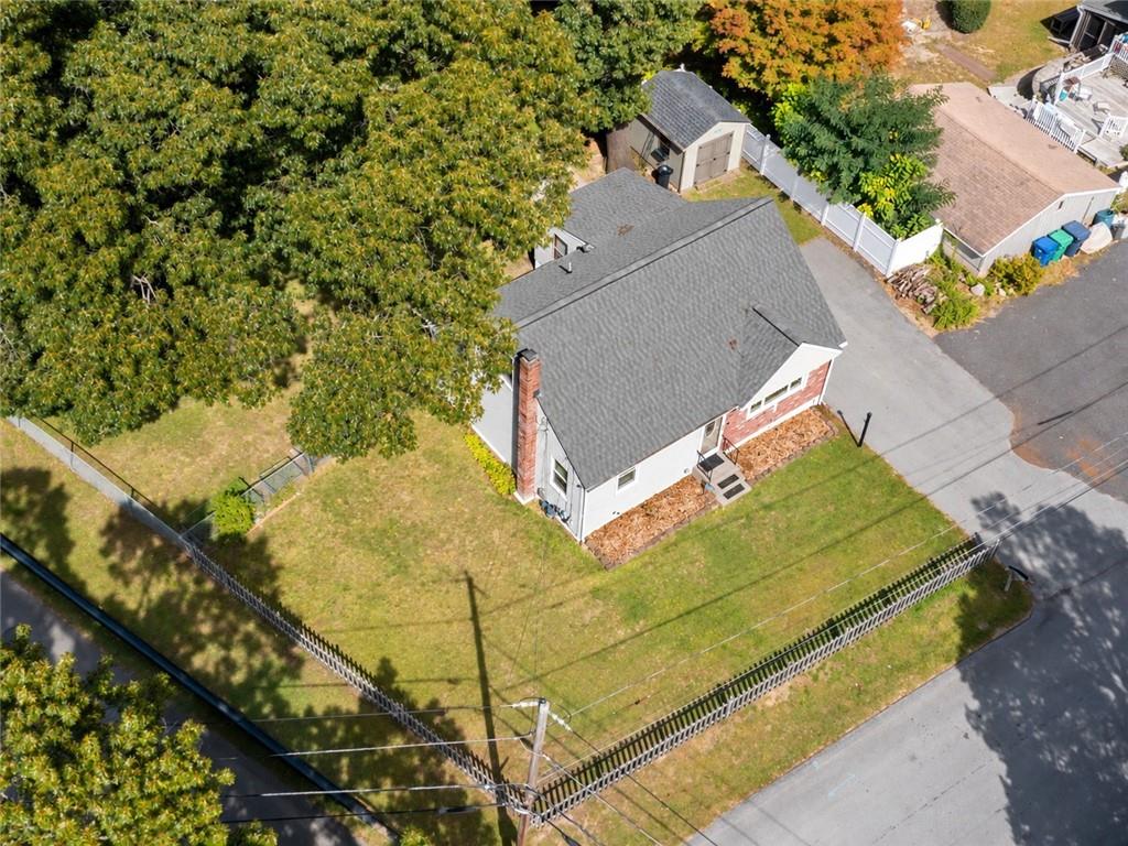 73 Salix Street Property Photo 26